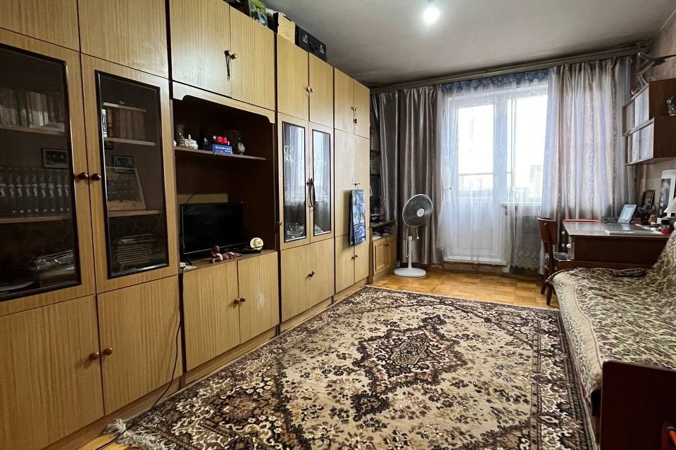 Продаётся комната в 2-комн. квартире, 18.2 м²