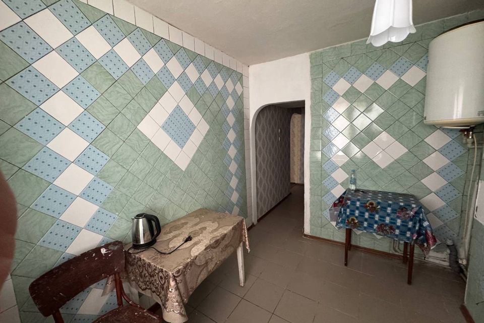 Продаётся 3-комнатная квартира, 47.6 м²