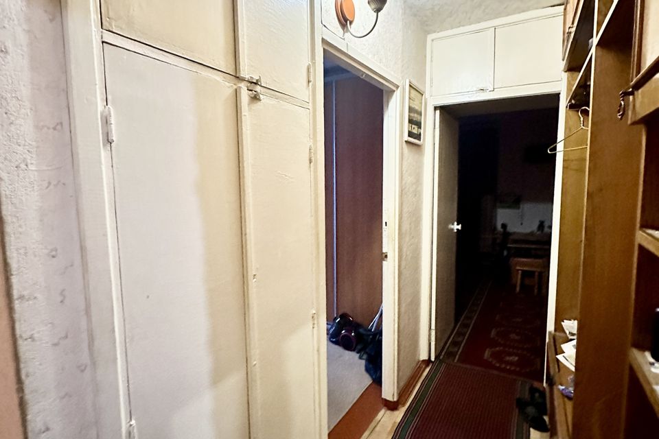 Продаётся 3-комнатная квартира, 63 м²