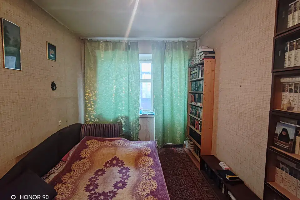 Продаётся 4-комнатная квартира, 79.1 м²