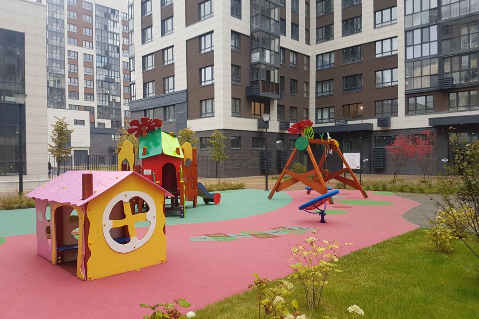 Продаётся 2-комнатная квартира, 61 м²