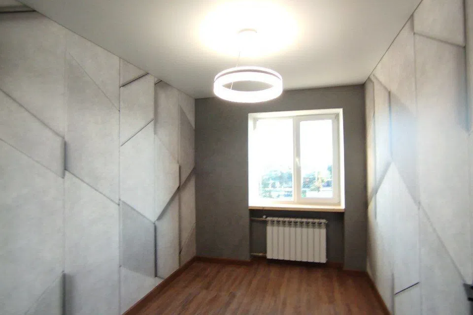 Продаётся 3-комнатная квартира, 50.3 м²