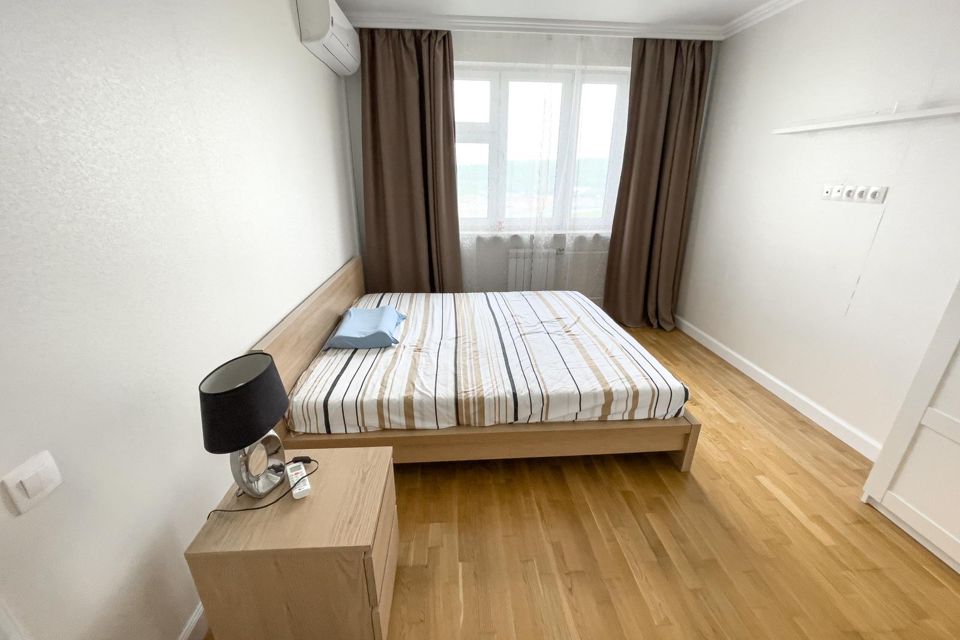 Продаётся 2-комнатная квартира, 56.5 м²