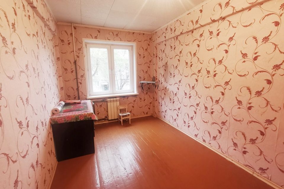 Продаётся 3-комнатная квартира, 58.3 м²