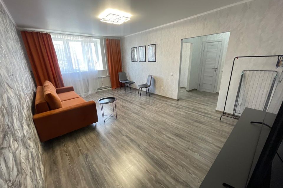 Продаётся 1-комнатная квартира, 41.8 м²