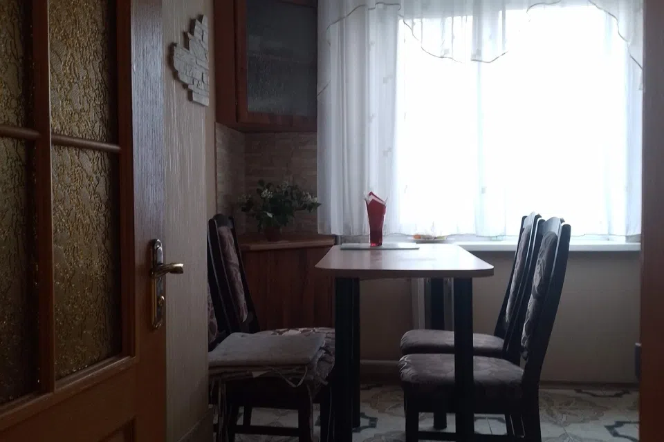 Продаётся 4-комнатная квартира, 84.2 м²
