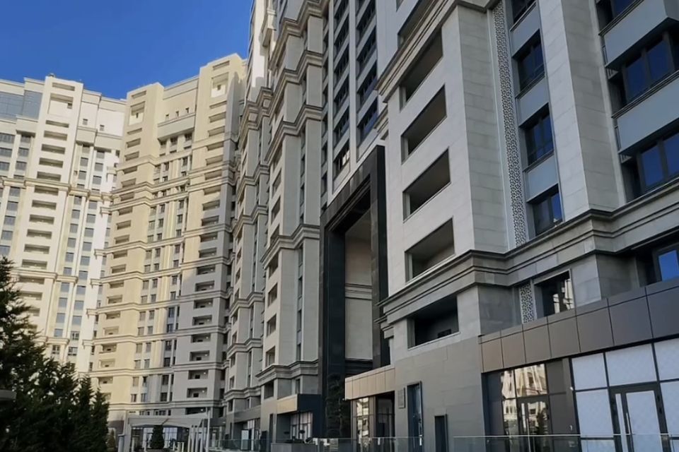 Продаётся 1-комнатная квартира, 42.75 м²