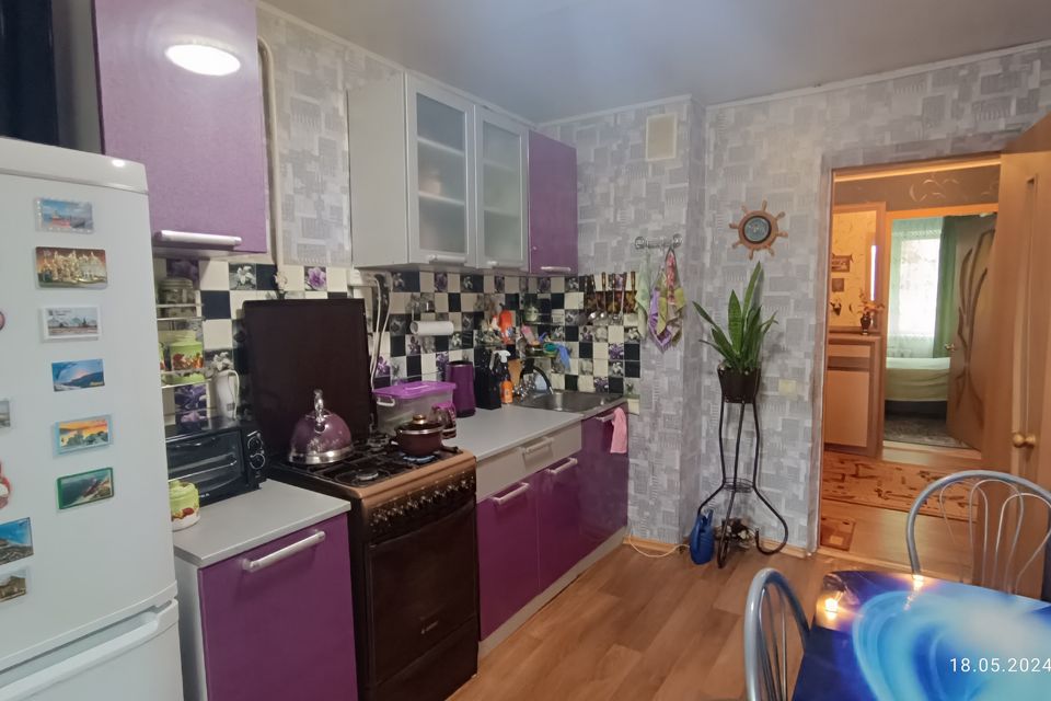 Продаётся 3-комнатная квартира, 59.9 м²