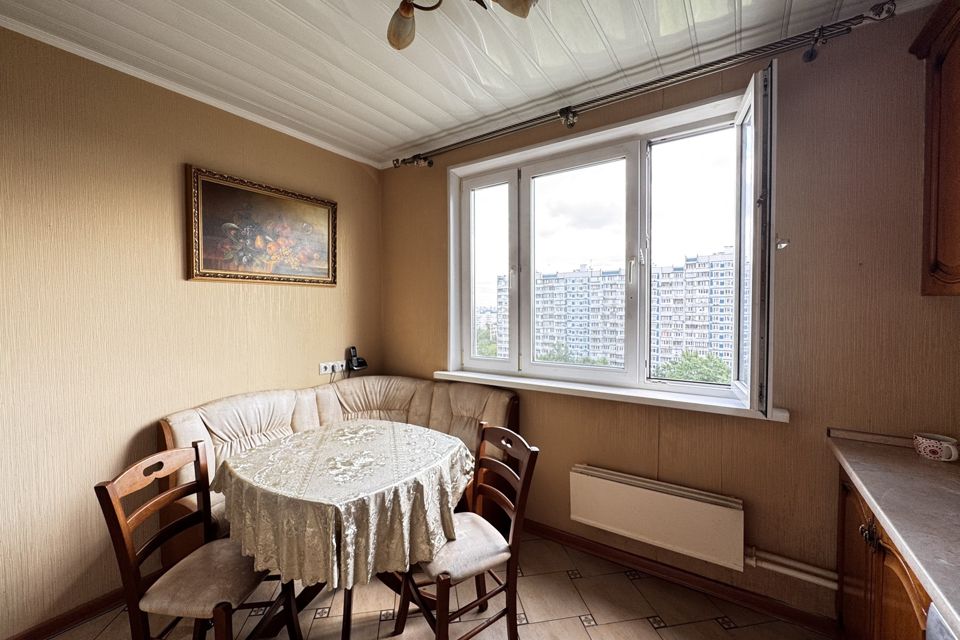 Продаётся 2-комнатная квартира, 58.4 м²