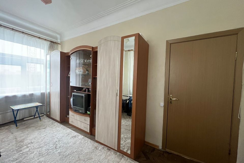 Продаётся комната в 3-комн. квартире, 17.3 м²