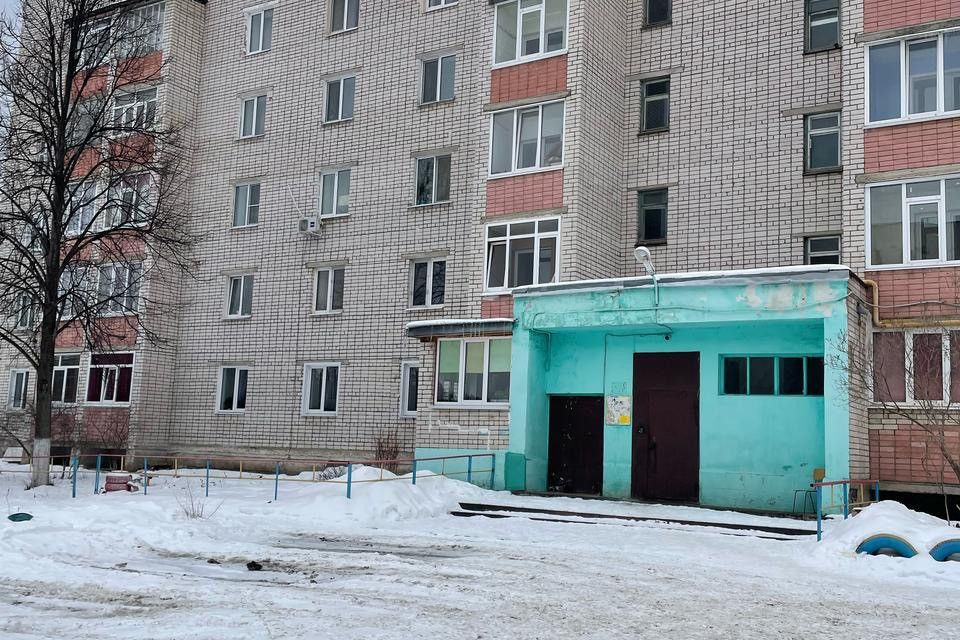Продаётся 1-комнатная квартира, 42 м²