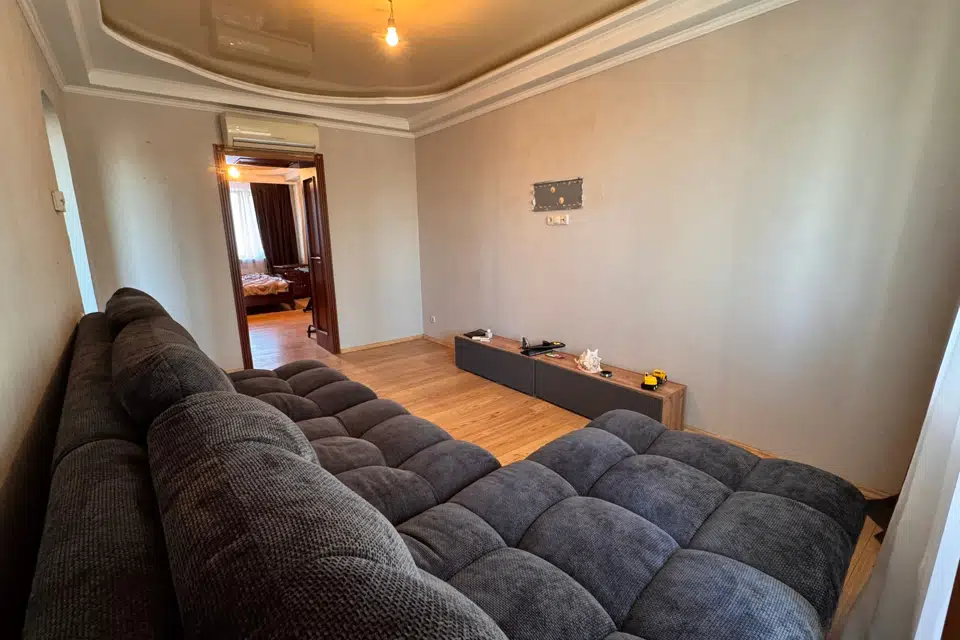 Продаётся 2-комнатная квартира, 42 м²