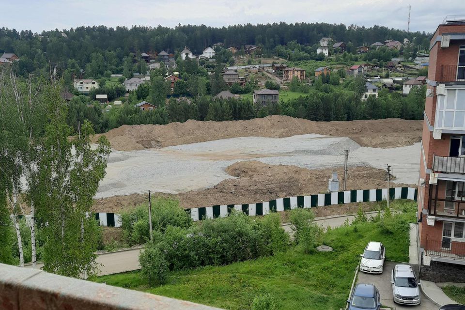 Продаётся 1-комнатная квартира, 42 м²