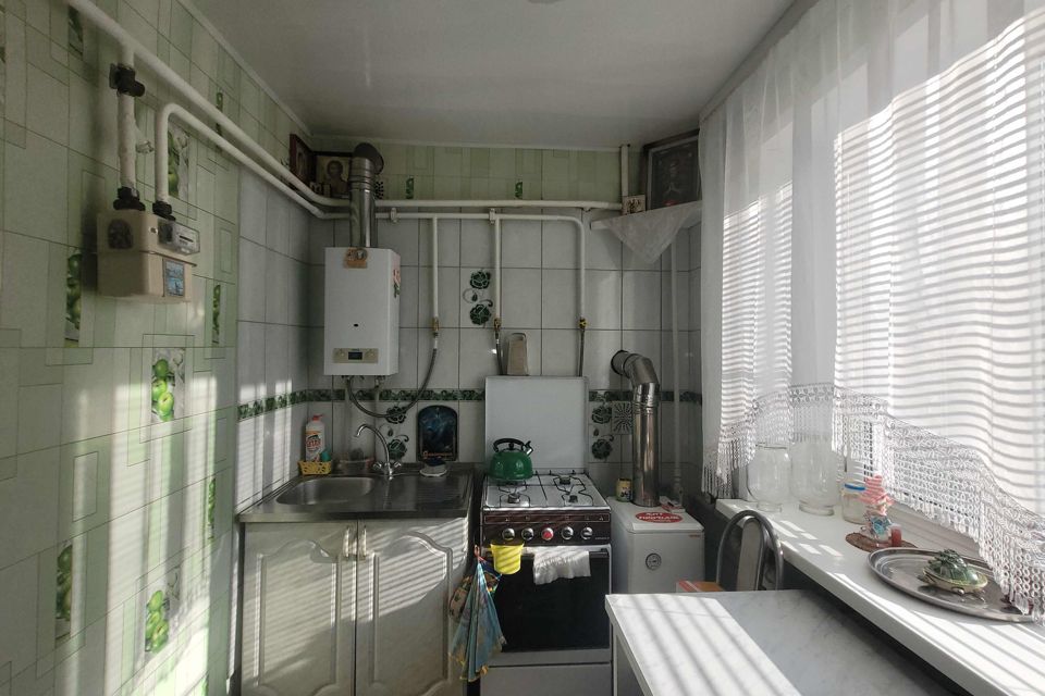 Продаётся 2-комнатная квартира, 40.5 м²