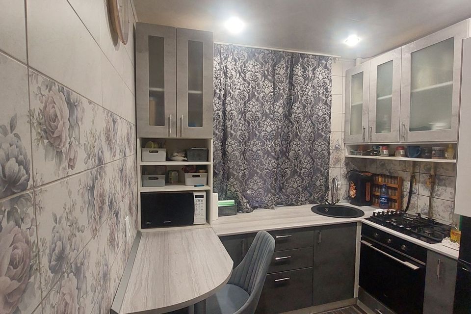 Продаётся 2-комнатная квартира, 42.8 м²
