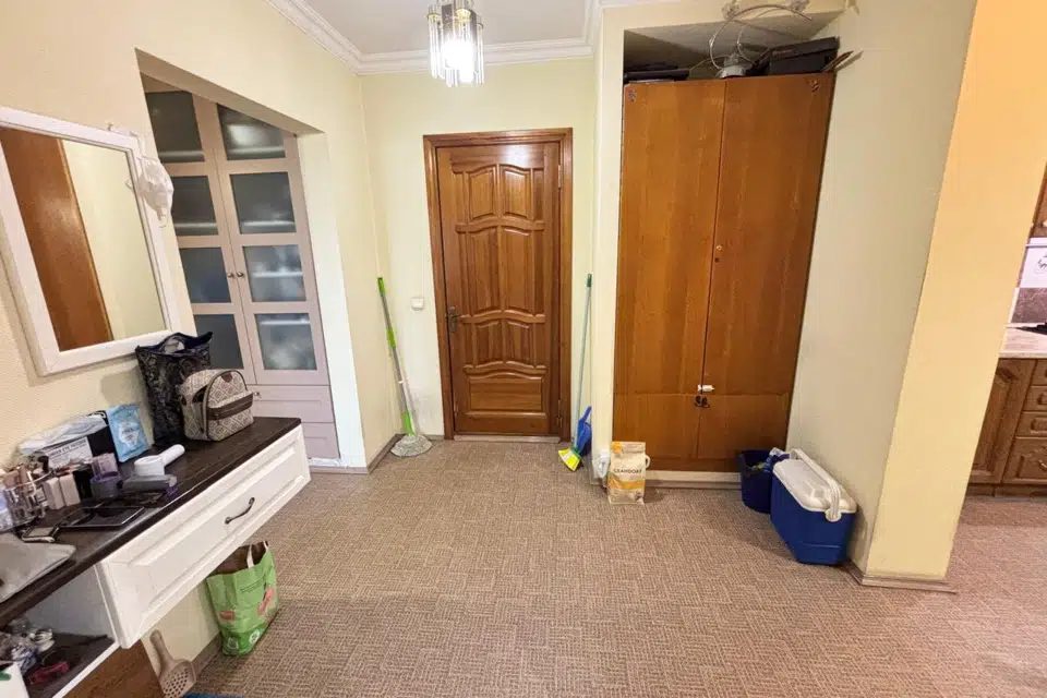 Продаётся 2-комнатная квартира, 49.2 м²
