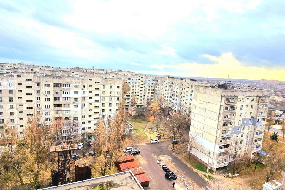 Продаётся 1-комнатная квартира, 33 м²