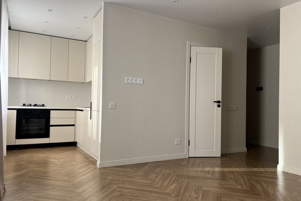 Продаётся 3-комнатная квартира, 51.7 м²
