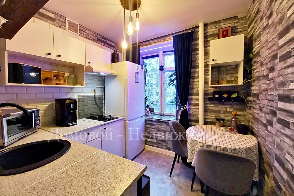 Продаётся 1-комнатная квартира, 30.4 м²