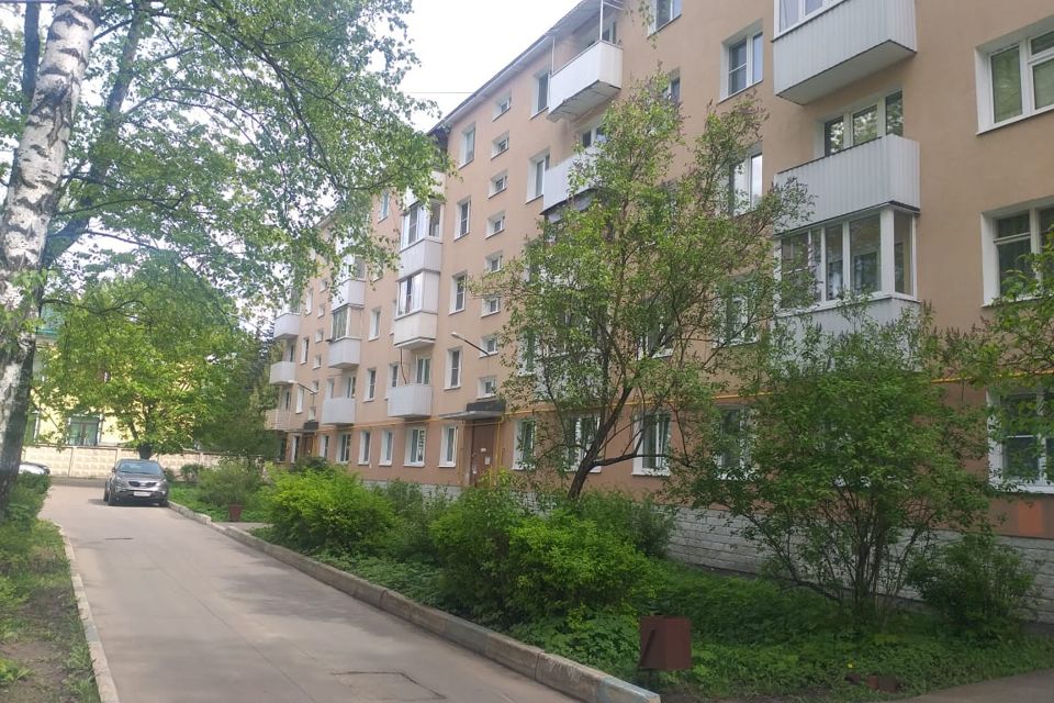 Продаётся 3-комнатная квартира, 57.3 м²