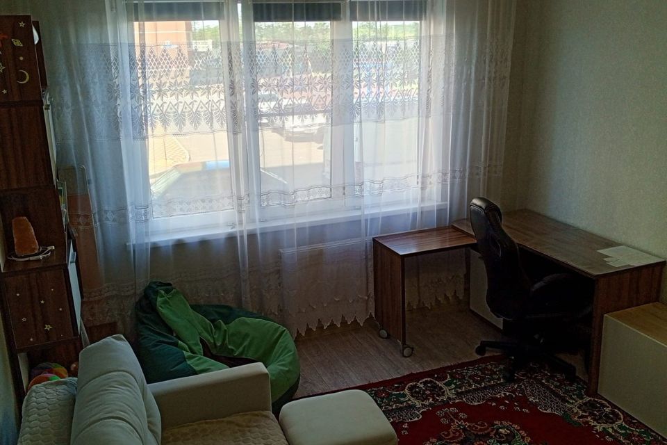 Продаётся 1-комнатная квартира, 37.8 м²
