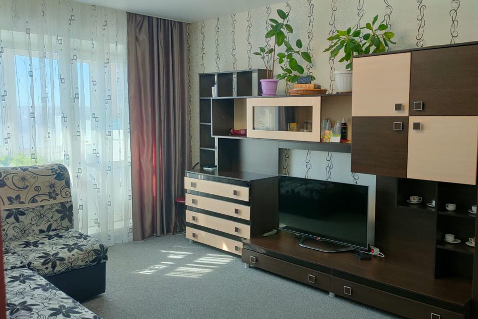 Сдаётся 2-комнатная квартира, 53 м²