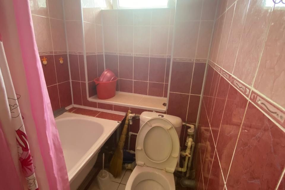 Продаётся 1-комнатная квартира, 39.6 м²