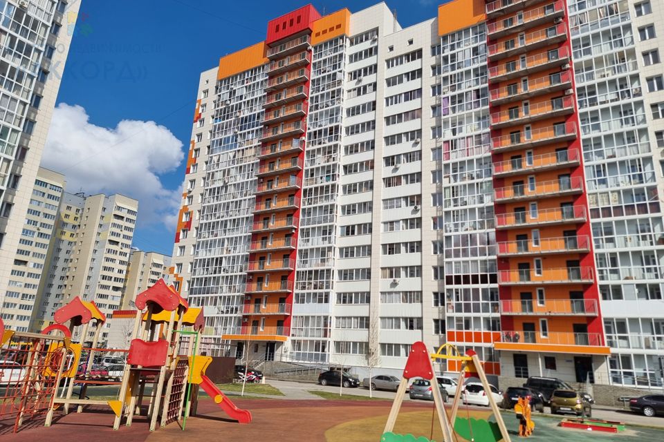 Продаётся 1-комнатная квартира, 37 м²