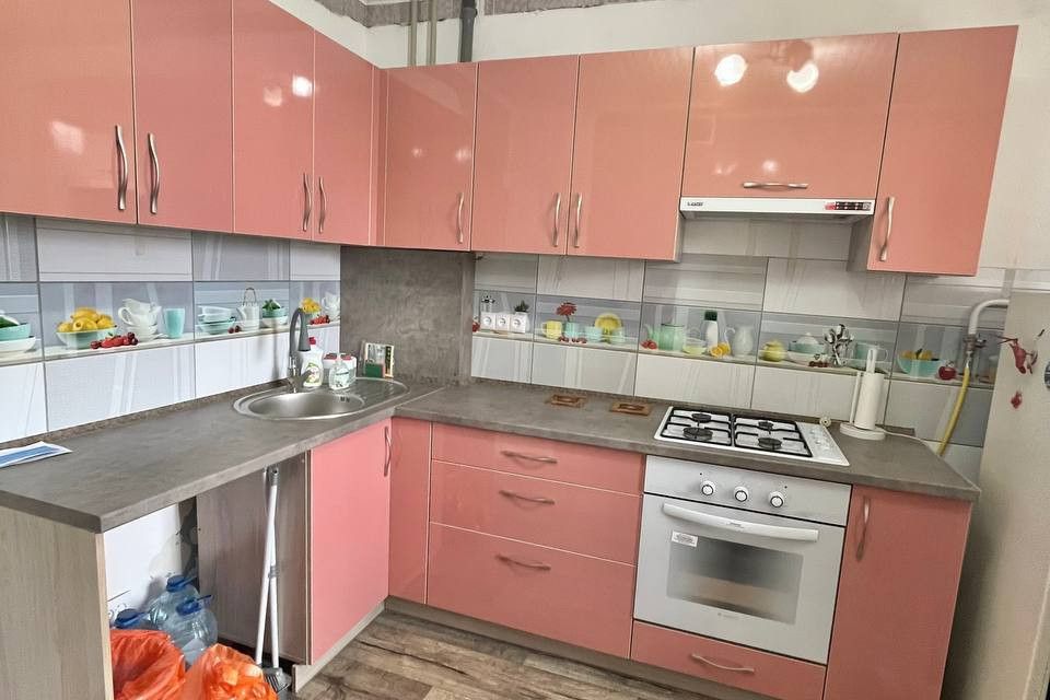 Продаётся 3-комнатная квартира, 76 м²