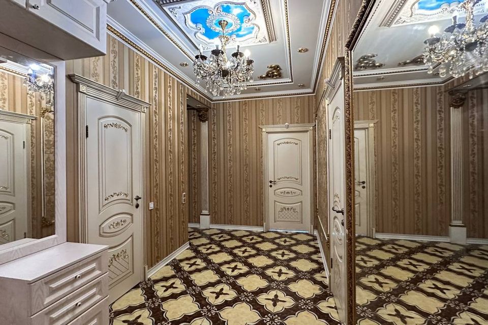 Продаётся 3-комнатная квартира, 106.2 м²