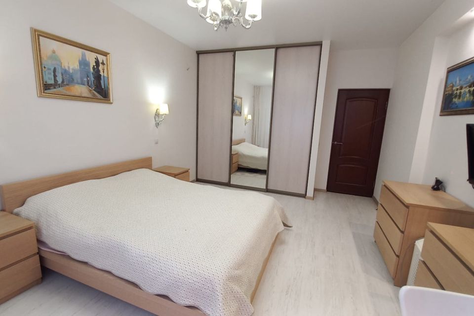 Продаётся 2-комнатная квартира, 73.1 м²