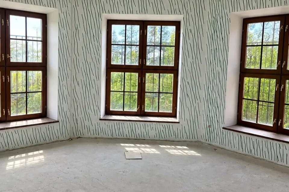 Продаётся 3-этажный дом, 400 м²