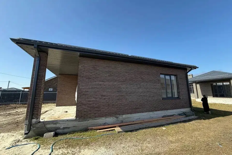 Продаётся 1-этажный дом, 103 м²