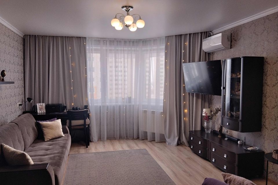 Продаётся 1-комнатная квартира, 42.1 м²