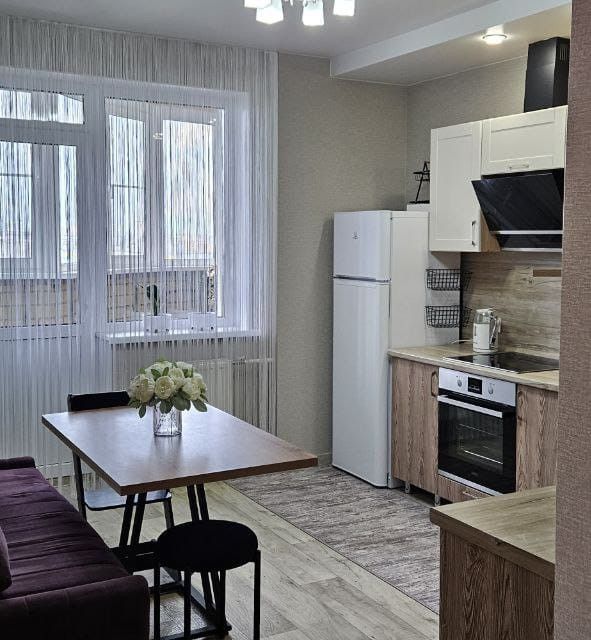 Продаётся 1-комнатная квартира, 42.7 м²