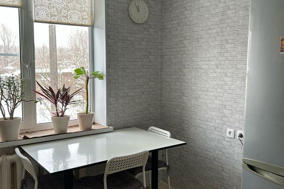 Продаётся 3-комнатная квартира, 76.3 м²