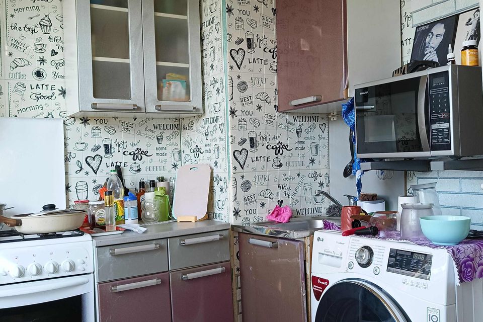 Продаётся 2-комнатная квартира, 56.8 м²