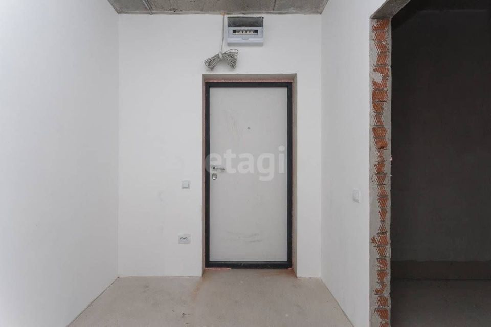 Продаётся 1-комнатная квартира, 38.8 м²