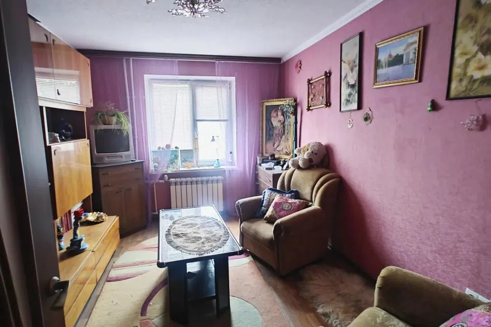 Продаётся 3-комнатная квартира, 60 м²
