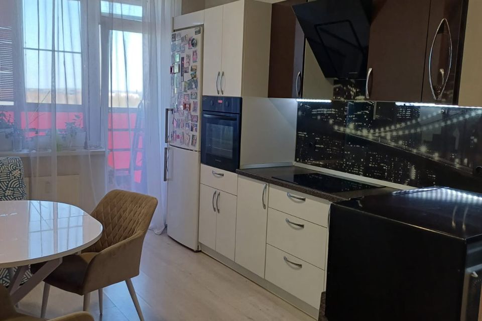 Продаётся 1-комнатная квартира, 44.2 м²