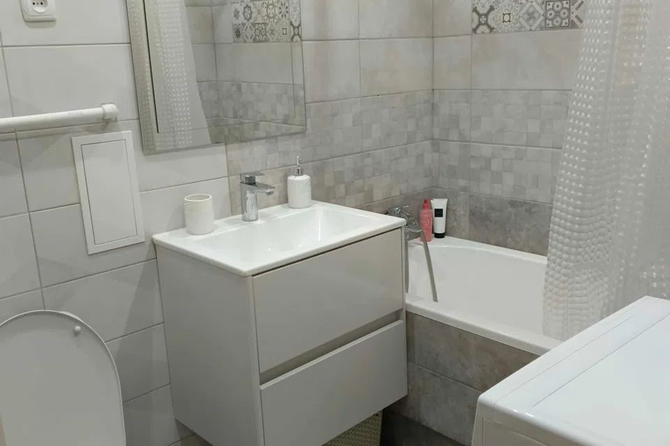 Сдаётся 3-комнатная квартира, 60 м²