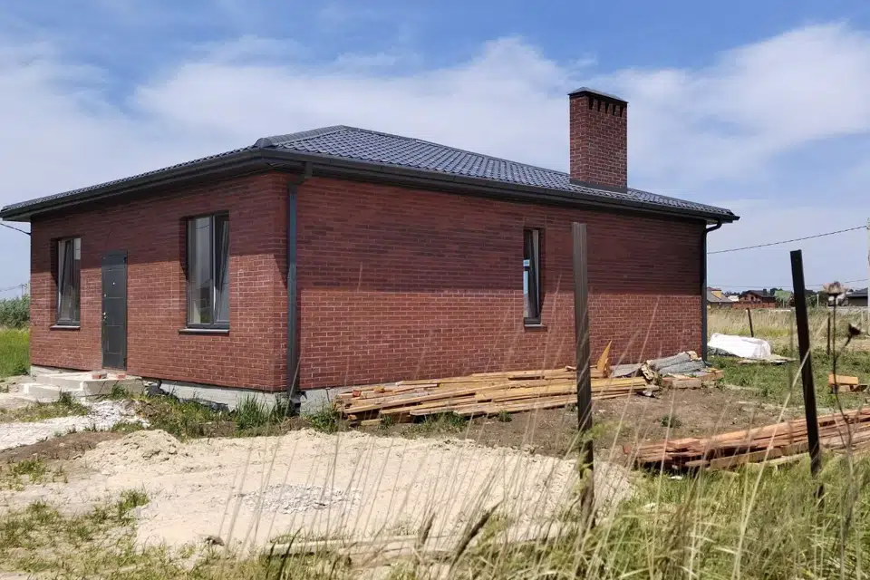 Продаётся 1-этажный дом, 90 м²
