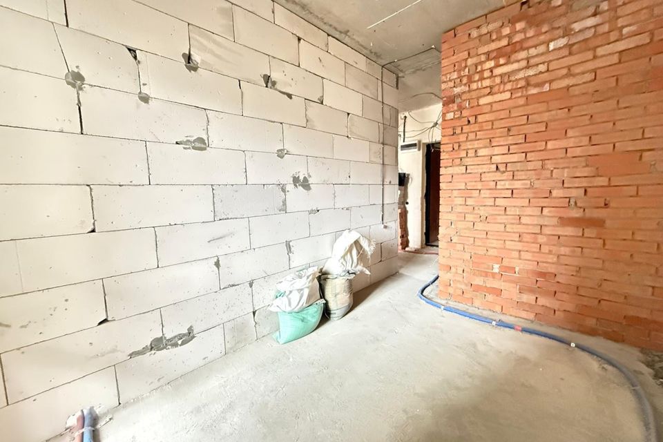Продаётся 2-комнатная квартира, 57 м²