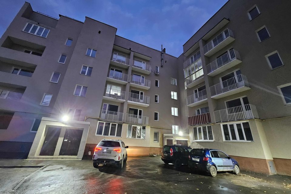 Продаётся 3-комнатная квартира, 67 м²