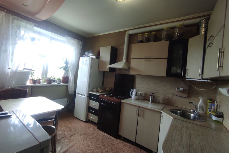 Продаётся 2-комнатная квартира, 58.6 м²