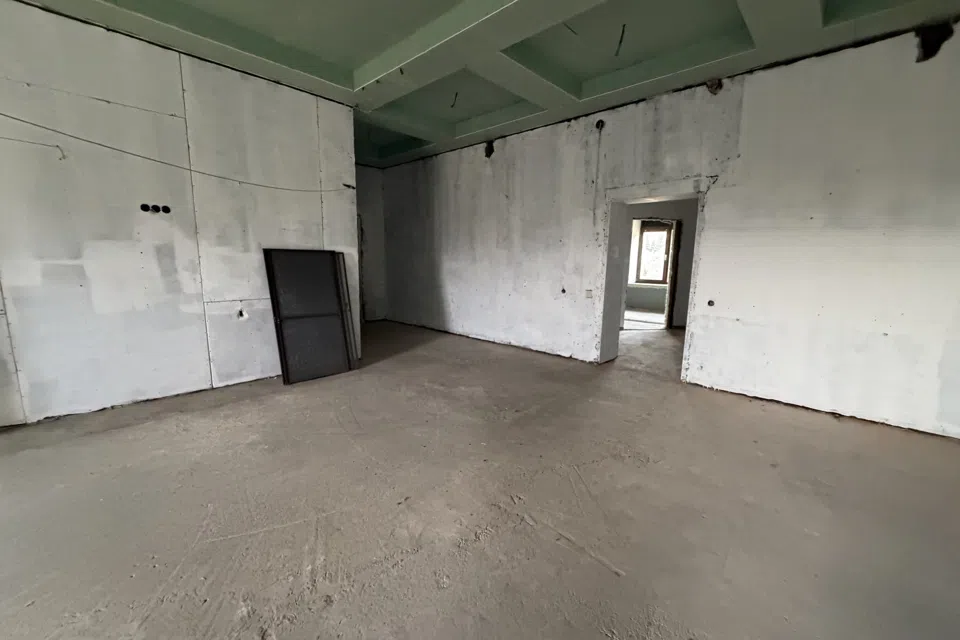 Продаётся 3-этажный дом, 450 м²