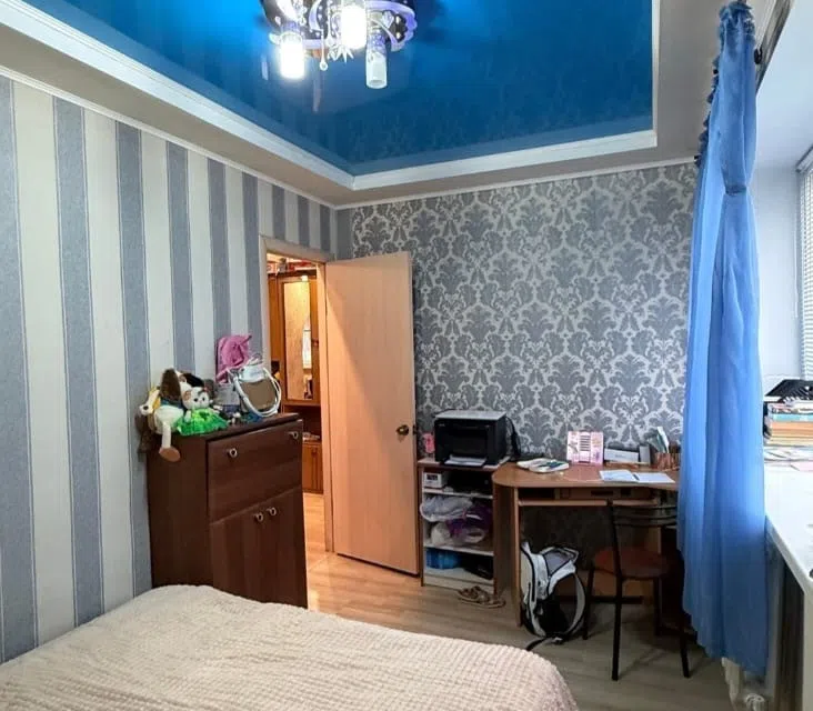 Продаётся 2-комнатная квартира, 56 м²