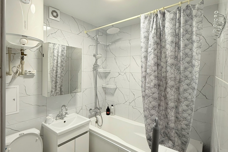 Продаётся 1-комнатная квартира, 32 м²