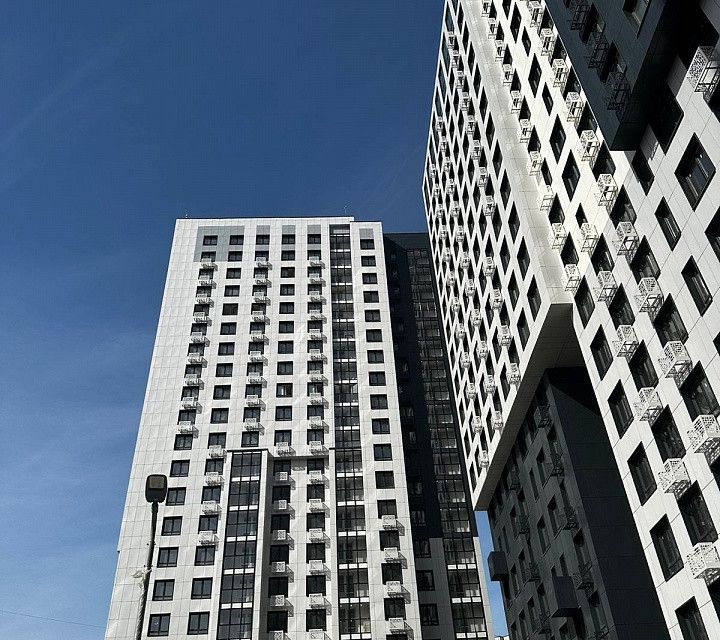 Продаётся 2-комнатная квартира, 67.6 м²