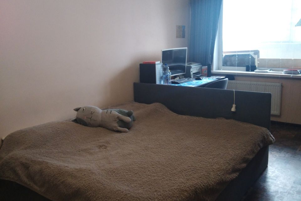 Продаётся 1-комнатная квартира, 41.8 м²